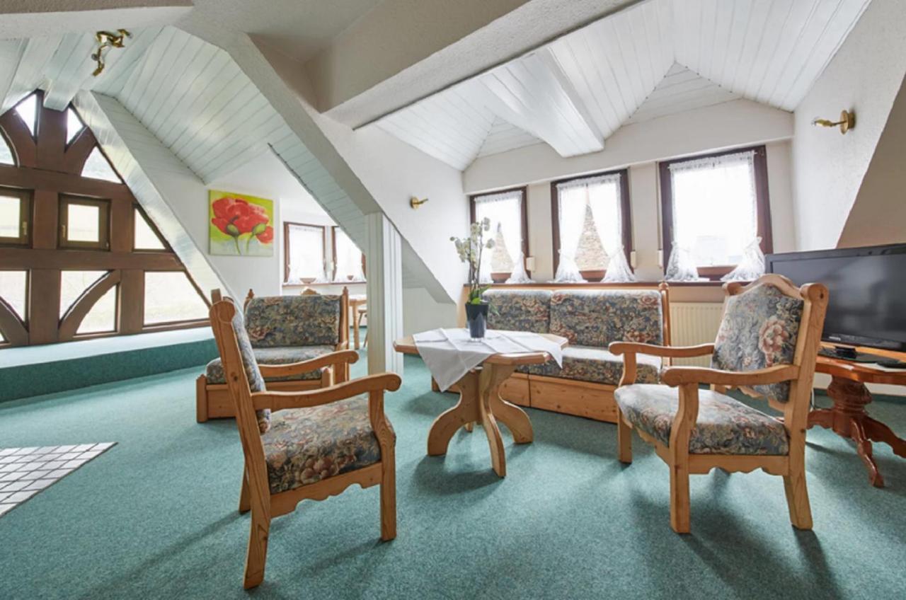 Gaestehaus Zur Traube Reil Ngoại thất bức ảnh
