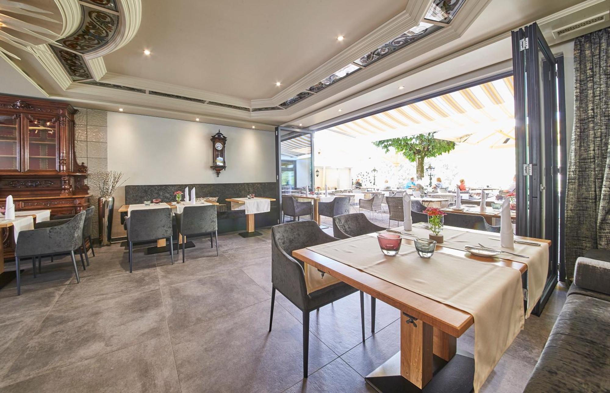 Gaestehaus Zur Traube Reil Ngoại thất bức ảnh